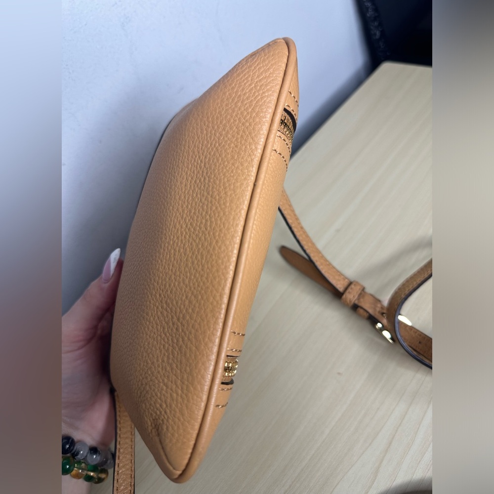 Michael Michael Kors Crossbody - Picture 12 of 13